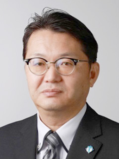 安野 卓